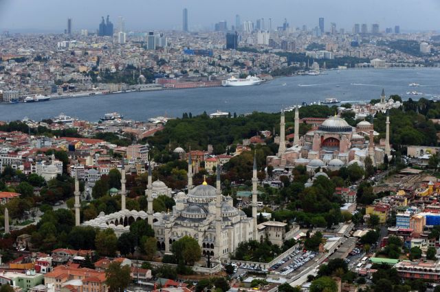 Κίνδυνο επιθέσεων στα μέσα μεταφοράς στην Κωνσταντινούπολη βλέπει η Γερμανία